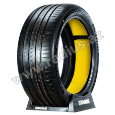 Pilot Sport EV 275/40 R21